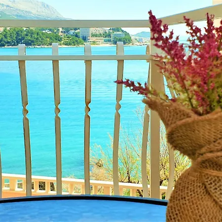 In Motion App With Sea View In Stobrec شقة *